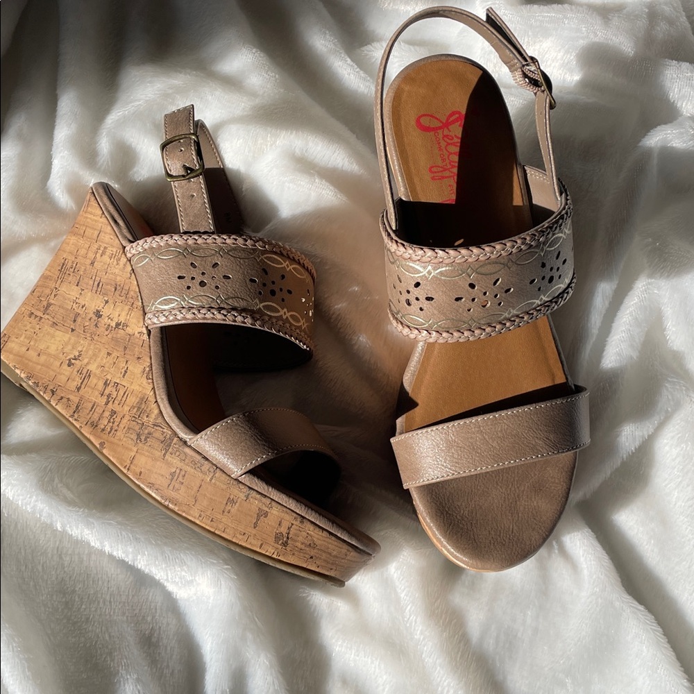 Light brown  Wedge Sandals
